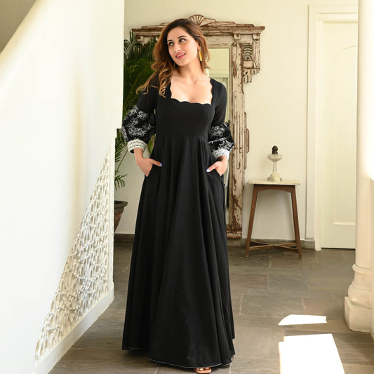 Lady Collection's Black Irish Elegance Embroidered Cotton Dress