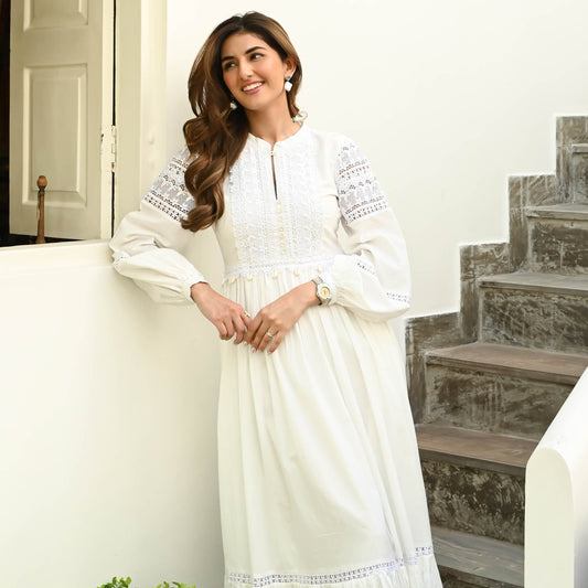 Lady Collection's Whimsical White Lace Cotton Delight
